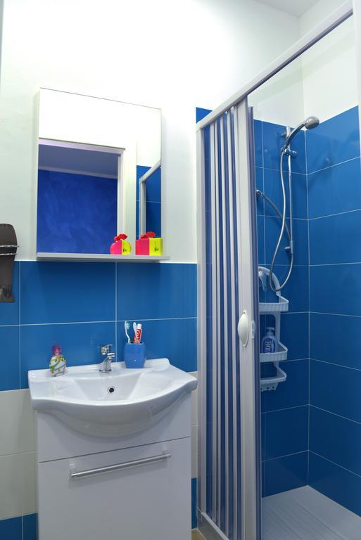 דירות קאסטלמארה דל גולפו Casa Tiziana מראה חיצוני תמונה